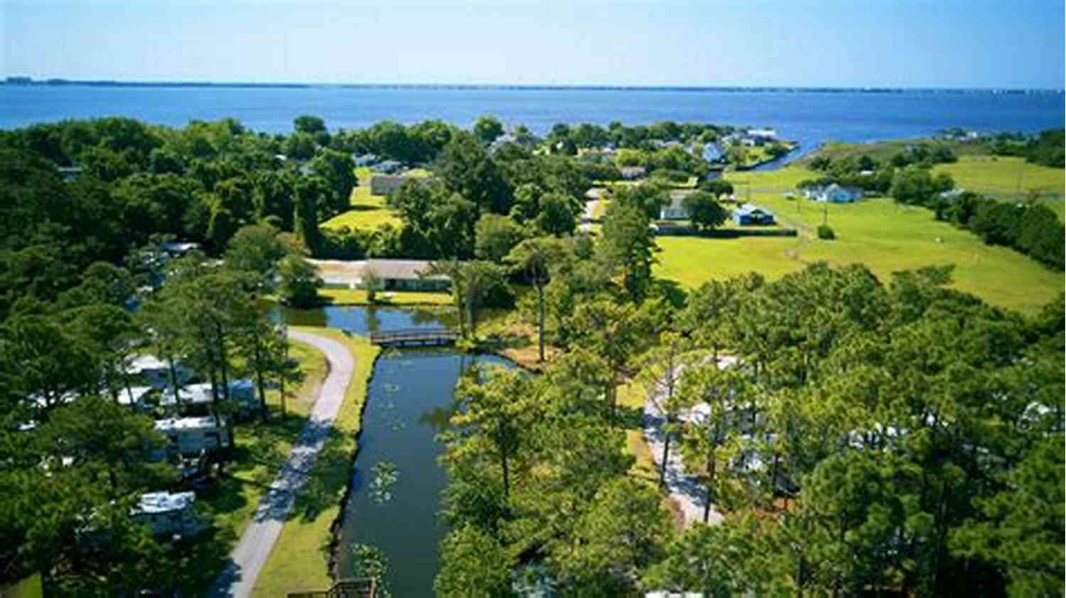 Picture Of Whispering Pines Love In Whispering Pines (Whispering Pines Sweet Small Town Romance)