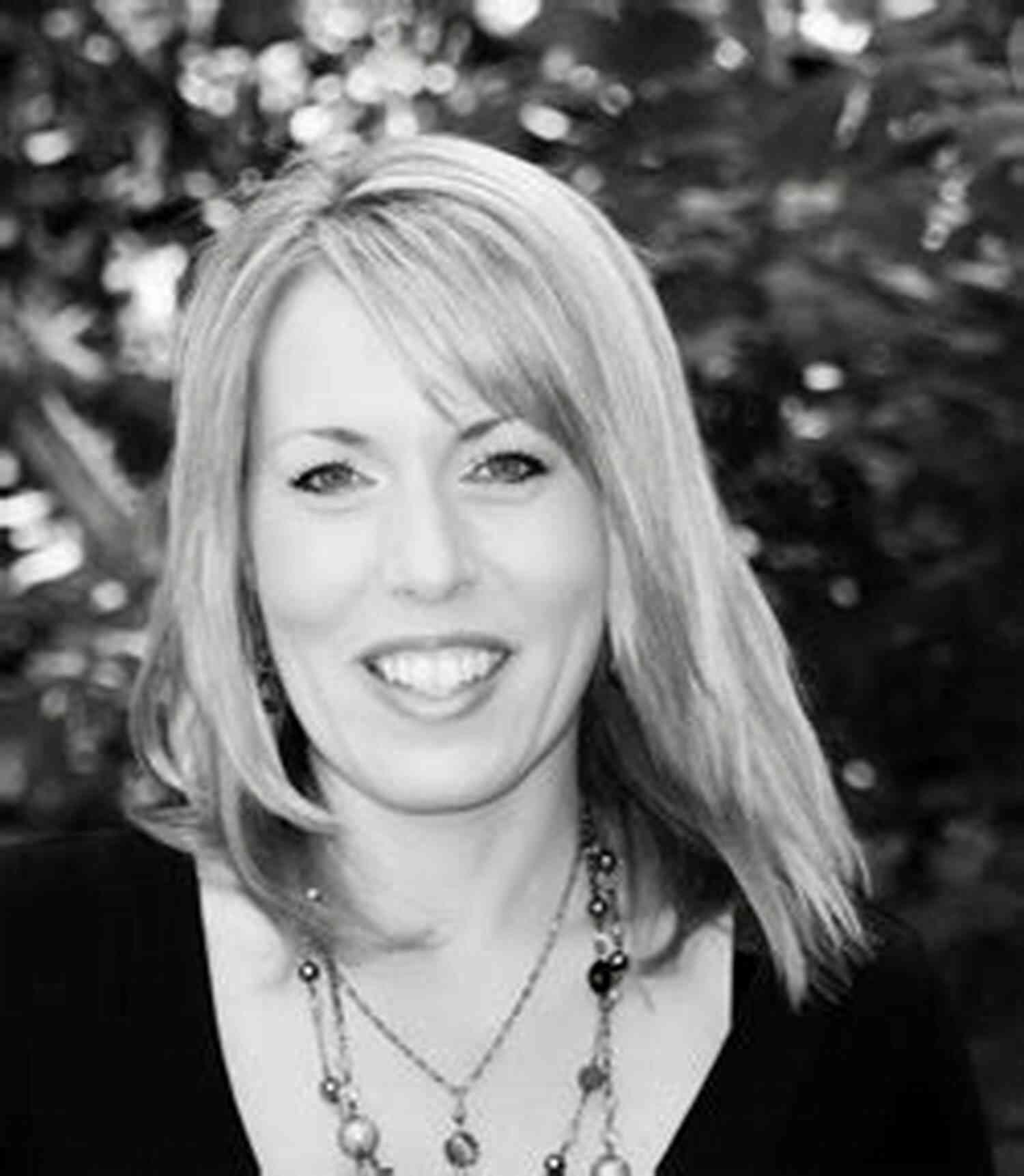 Skin Contact Body Finder: A Thrilling Novel By Kimberly Derting Skin Contact (Body Finder) Kimberly Derting