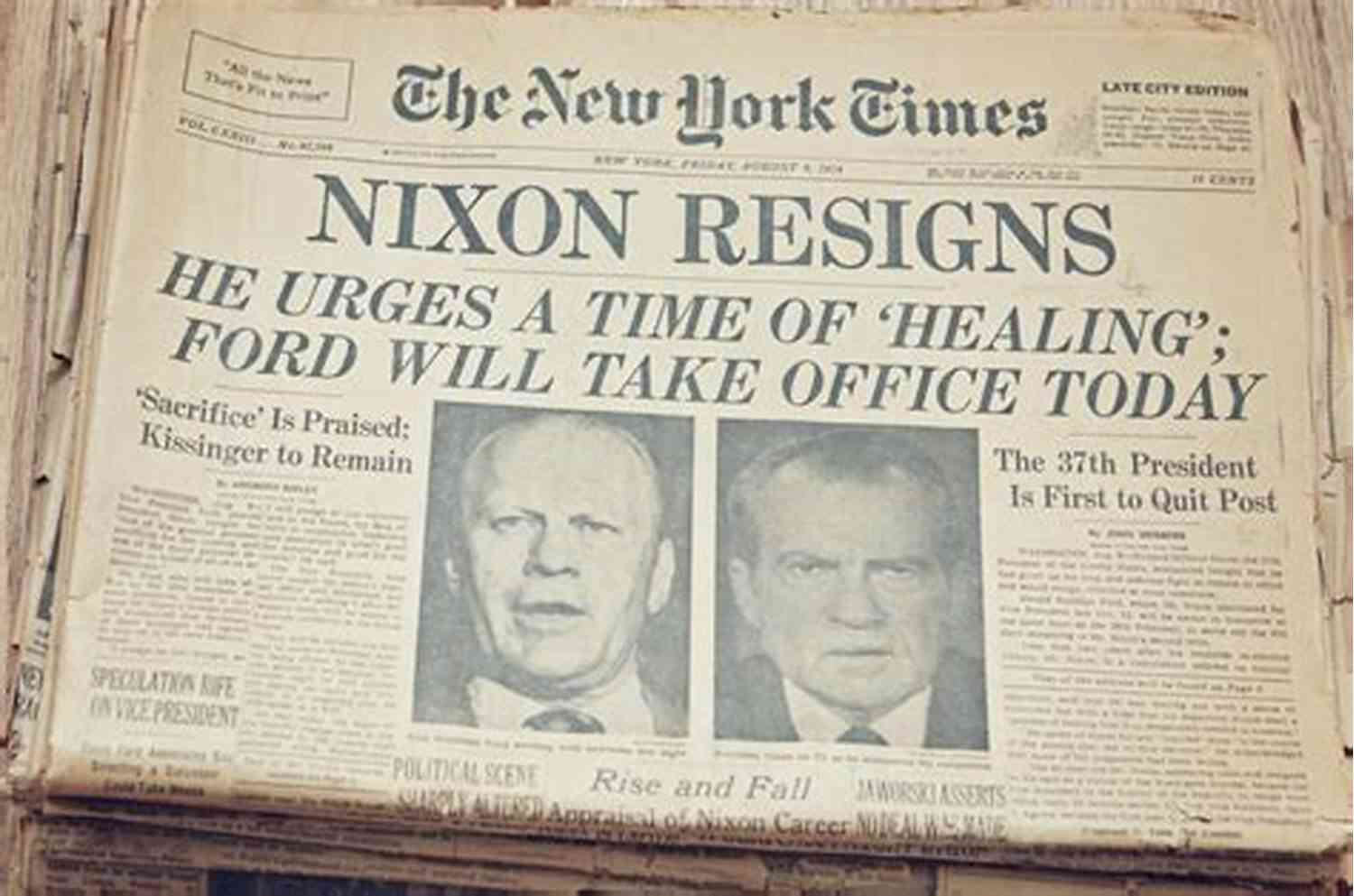 United States V. Nixon The Case That Led To Presidential Resignation An To Constitutional Law: 100 Supreme Court Cases Everyone Should Know