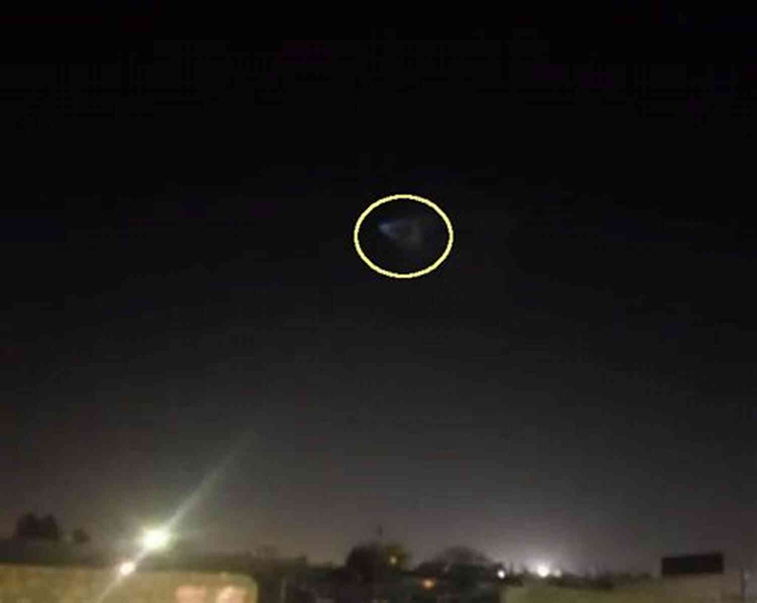 Witnessing The Unexplained: UFO Sightings At Night Unidentified Flying Objects (UFOs): Fact Or Fiction?: The Best Around That Provides You Only With The Facts Regarding The Subject Matter Of UFOs And Extraterrestrial Life